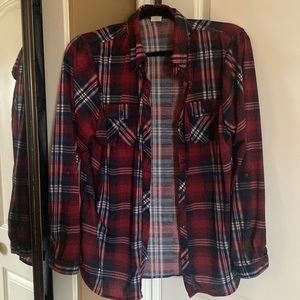 Girls sz 14 or can fit womens small. Plaid